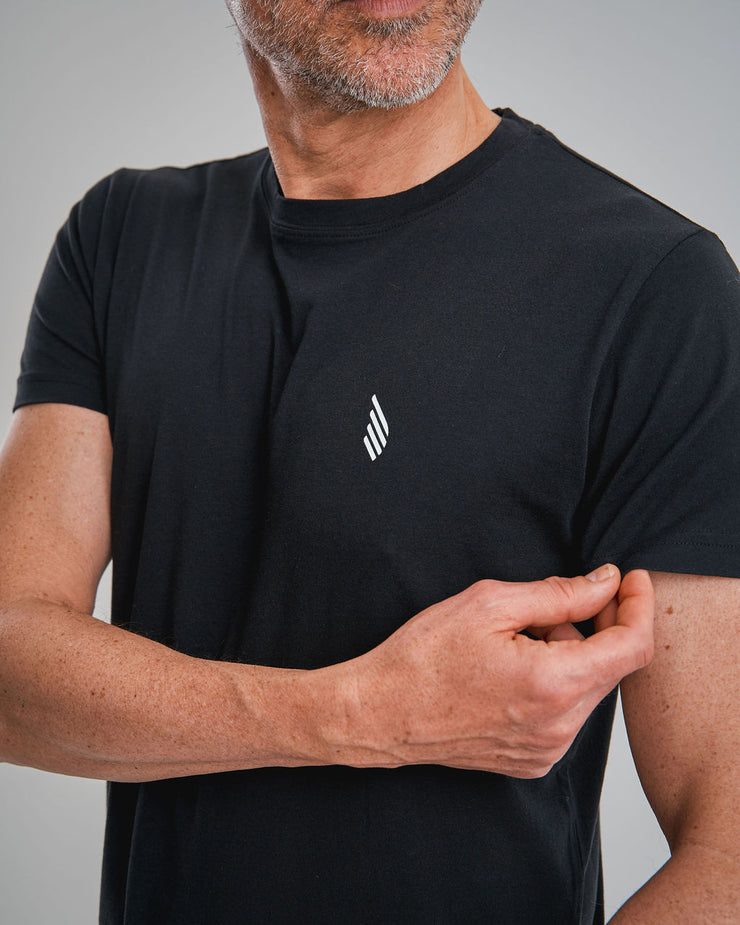 Details Logo IKARUS Yoga & Sport T-Shirt Herren, Unisex schwarz nachhaltige Materialien