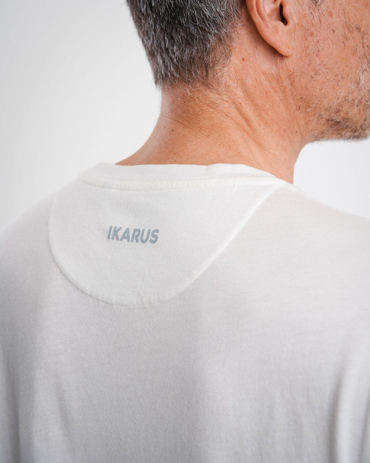 IKARUS Yoga & Sport T-Shirt Herren, Unisex weiß nachhaltig & bequem Detail Logo Rücken